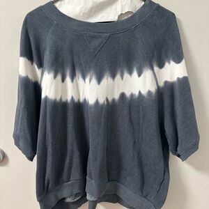 Women's Blue and White Tie-Dye Top